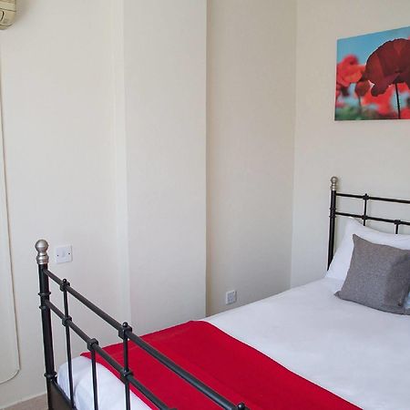 Paphos Love Nest Apartment Buitenkant foto