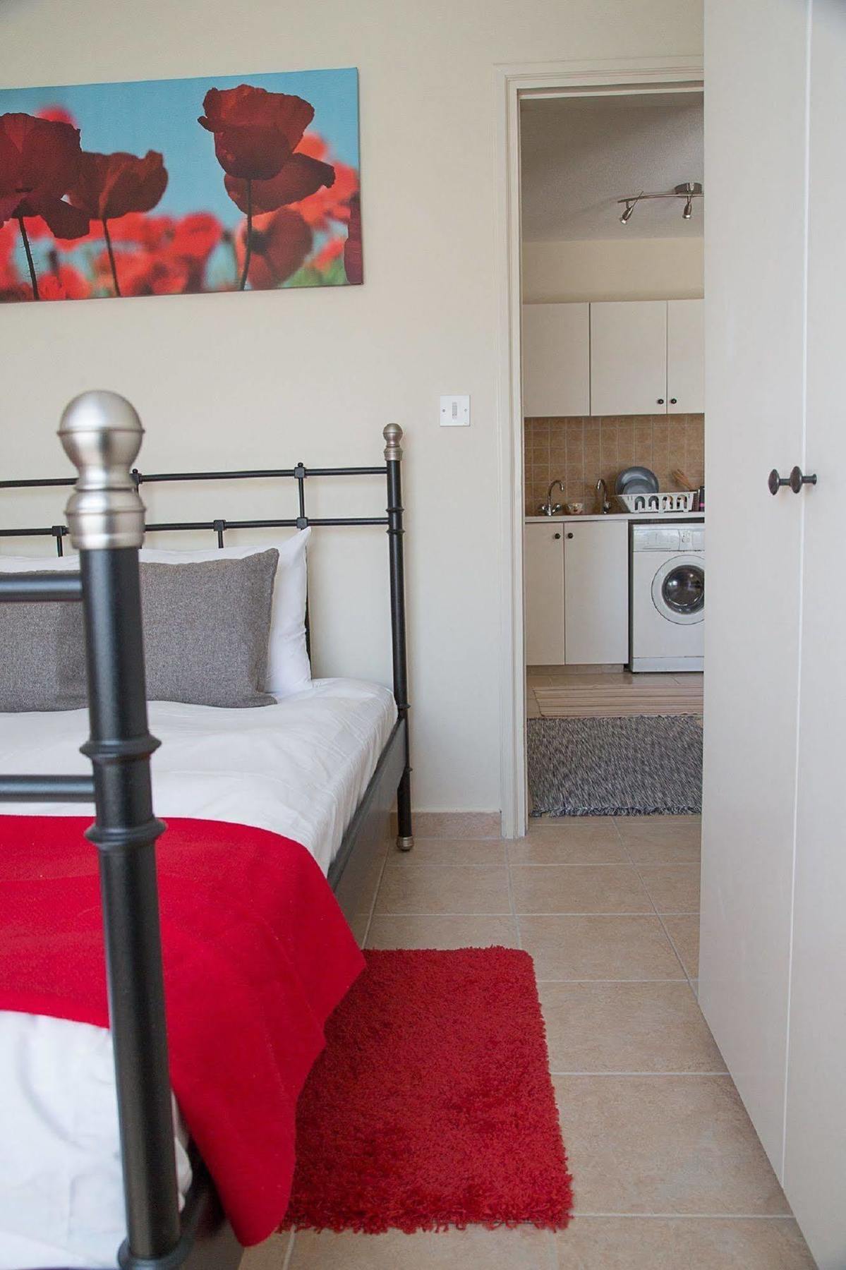 Paphos Love Nest Apartment Buitenkant foto